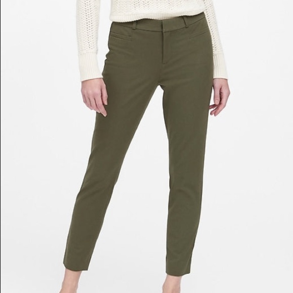 Banana Republic Sloan pants green size 6